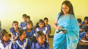 প্রাথমিক বিদ্যালয়ে ধর্মীয় শিক্ষক নিয়োগ দিতে আইনি নোটিশ